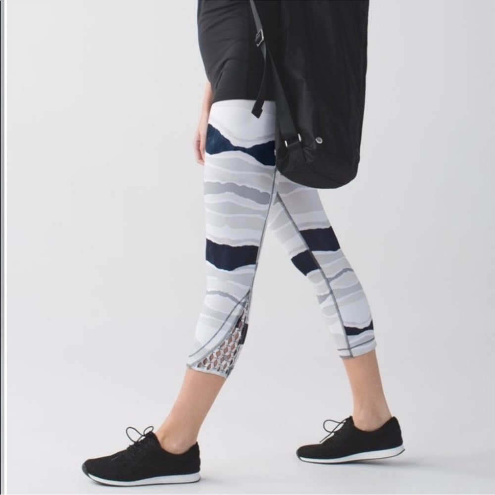 Lululemon True Self Crop Bleacher Stripe White Black